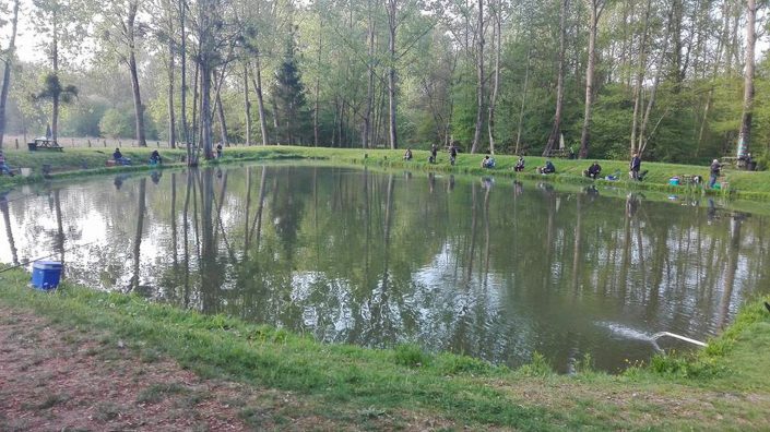 Au Petit Pêcheur du Moulin Plateau , etang de peche a la truite , La pêche à la truite près de Paris, Tarifs pêche truite, truite